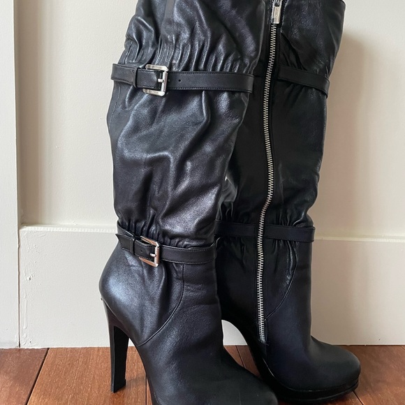 Michael Kors -Veronica Black Boots - Picture 4 of 8
